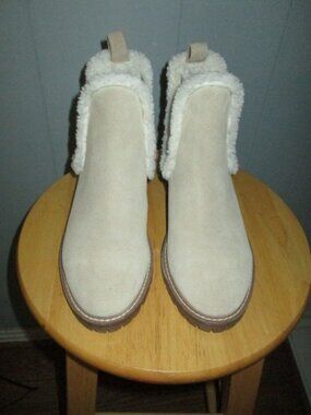 STEVE MADDEN Leopold Suede Leather Booties NWOT